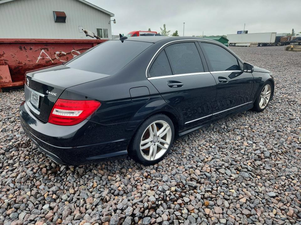 65559496 :رقم المزاد ، WDDGF8BB5CA683327 vin ، 2012 Mercedes-benz C مزاد بيع