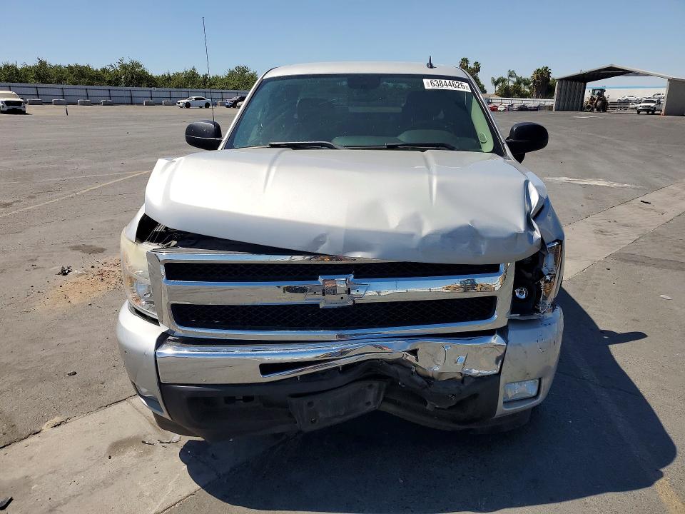 2010 Chevrolet Silverado მანქანა იყიდება აუქციონზე, vin: 1GCSCSE07AZ141200, აუქციონის ნომერი: 63844626