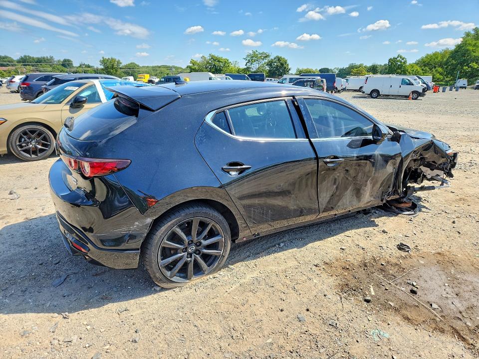 Продажа на аукционе авто 2023 Mazda 3, vin: JM1BPBNY1P1603641, номер лота: 65852206