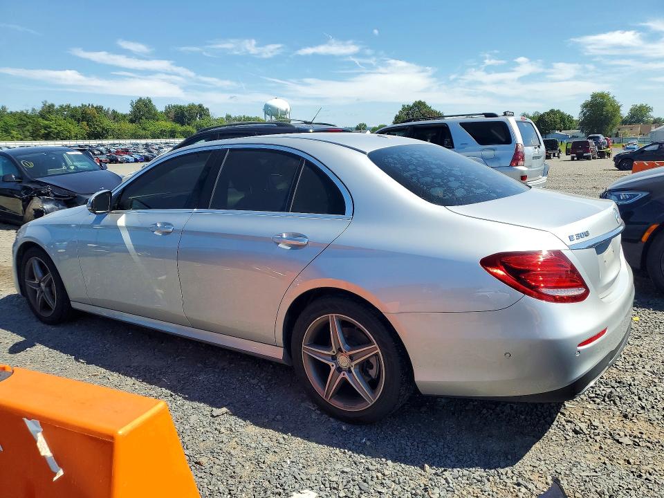 65985286 :رقم المزاد ، WDDZF4KB5HA040131 vin ، 2017 Mercedes-benz E مزاد بيع