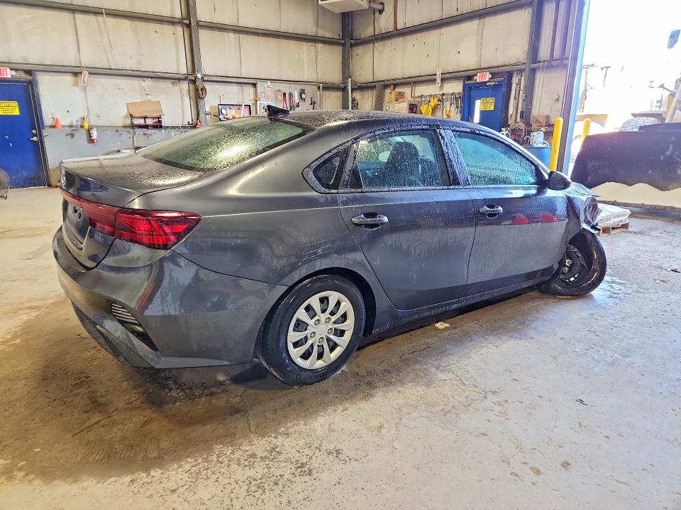 2024 Kia Forte მანქანა იყიდება აუქციონზე, vin: 3KPF24AD0RE838336, აუქციონის ნომერი: 64468386