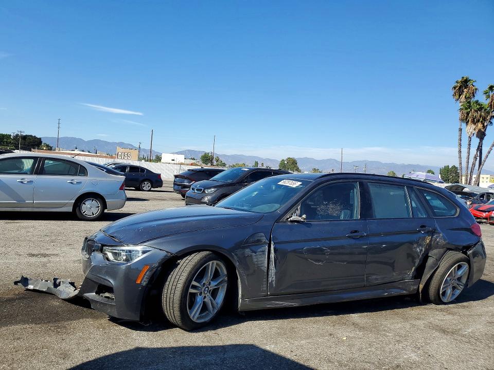 66287656 :رقم المزاد ، WBA8K3C50JA024197 vin ، 2018 Bmw 330 مزاد بيع