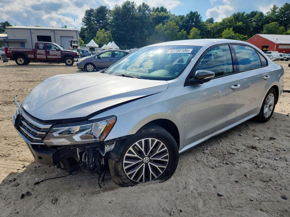 2018 Volkswagen Passat მანქანა იყიდება აუქციონზე, vin: 1VWAA7A31JC003604, აუქციონის ნომერი: 63708106