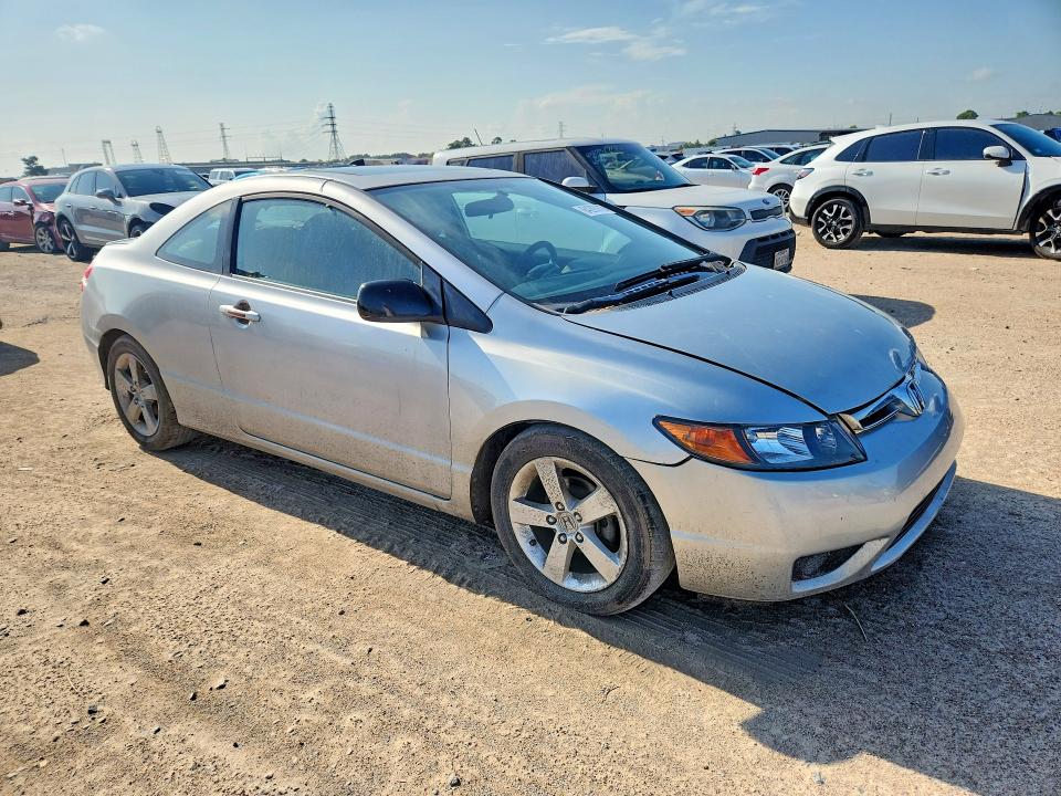 64293976 :رقم المزاد ، 2HGFG12898H562146 vin ، 2008 Honda Civic مزاد بيع