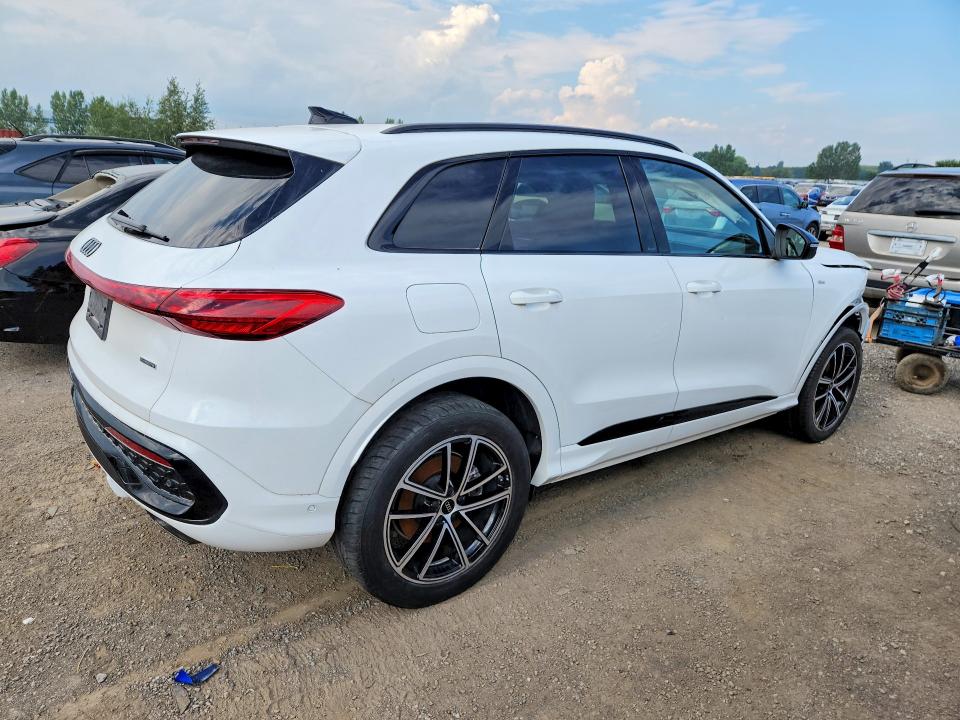 Продажа на аукционе авто 2025 Audi Q5, vin: WA16AAGU4S2045594, номер лота: 62059936