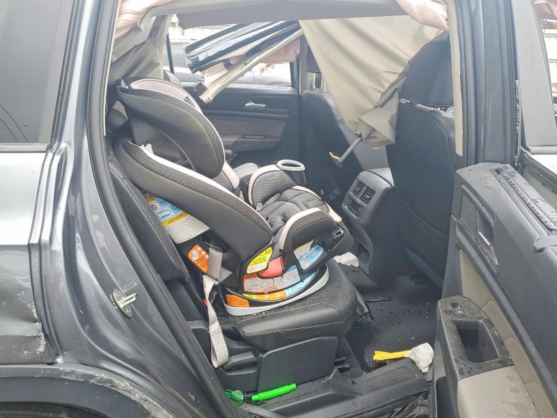 65466516 :رقم المزاد ، 1V2SR2CA7NC563159 vin ، 2022 Volkswagen Atlas مزاد بيع