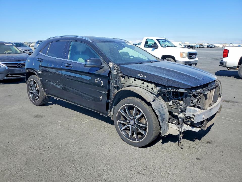 65314596 :رقم المزاد ، WDCTG4GB7HJ357909 vin ، 2017 Mercedes-benz Gla مزاد بيع