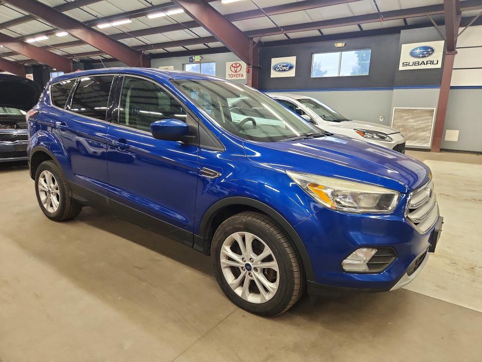 Продаж на аукціоні авто 2017 Ford Escape, vin: 1FMCU9GD9HUD99053, номер лоту: 66969666