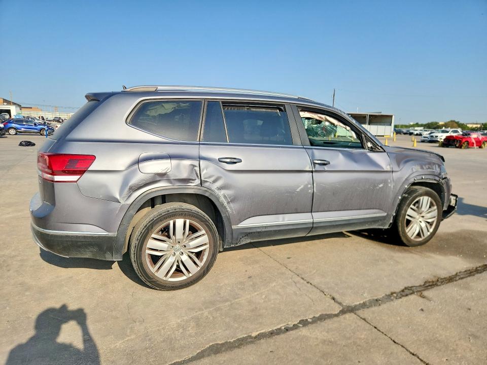 63803616 :رقم المزاد ، 1V2ER2CA1LC504943 vin ، 2020 Volkswagen Atlas مزاد بيع