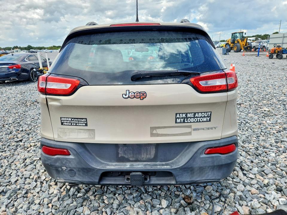 65938786 :رقم المزاد ، 1C4PJLAB2FW596585 vin ، 2015 Jeep Cherokee مزاد بيع