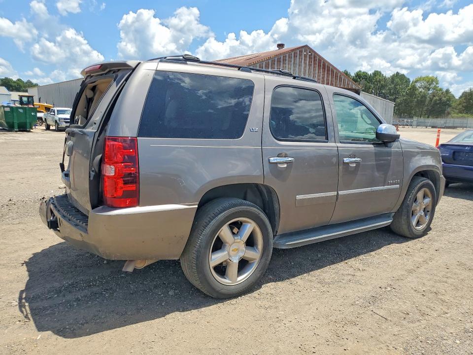 2012 Chevrolet Tahoe მანქანა იყიდება აუქციონზე, vin: 1GNSCCE06CR285661, აუქციონის ნომერი: 65027046