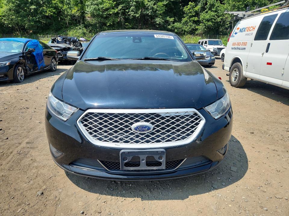 2018 Ford Taurus მანქანა იყიდება აუქციონზე, vin: 1FAHP2J82JG106317, აუქციონის ნომერი: 64585156
