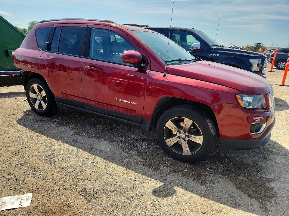 66400246 :رقم المزاد ، 1C4NJCEA6GD720010 vin ، 2016 Jeep Compass مزاد بيع