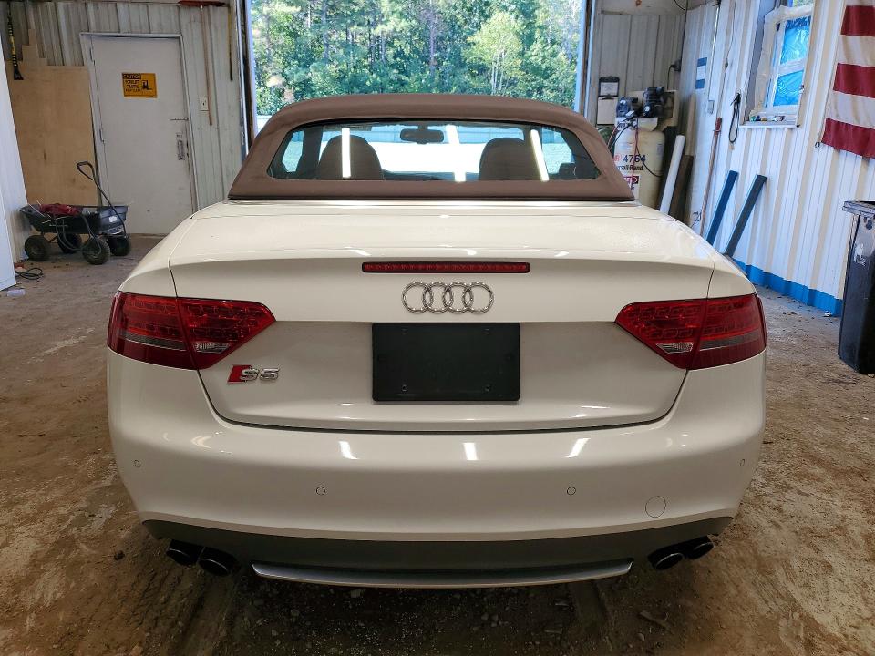64918956 :رقم المزاد ، WAUVGAFH5BN009400 vin ، 2011 Audi S5 مزاد بيع