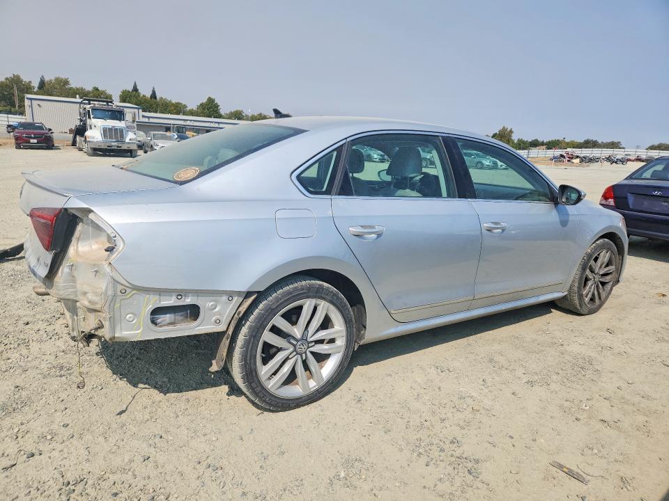 Продажа на аукционе авто 2017 Volkswagen Passat, vin: 1VWCT7A31HC045591, номер лота: 66991646