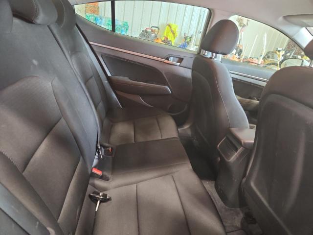 63026496 :رقم المزاد ، 5NPD84LF9JH227578 vin ، 2018 Hyundai Elantra مزاد بيع