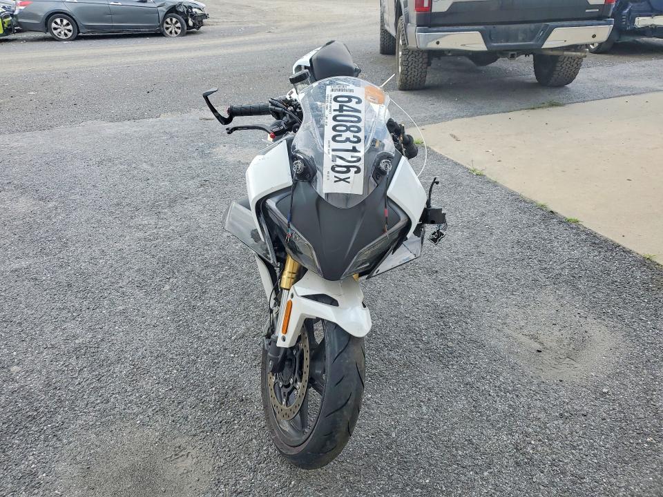 64083126 :رقم المزاد ، LCEPESLA9R6021374 vin ، 2024 Cf Moto 450ss مزاد بيع