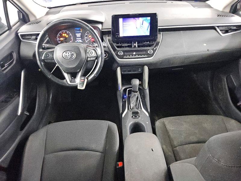 61547196 :رقم المزاد ، 7MUBAABG3PV063337 vin ، 2023 Toyota Corolla Cross مزاد بيع