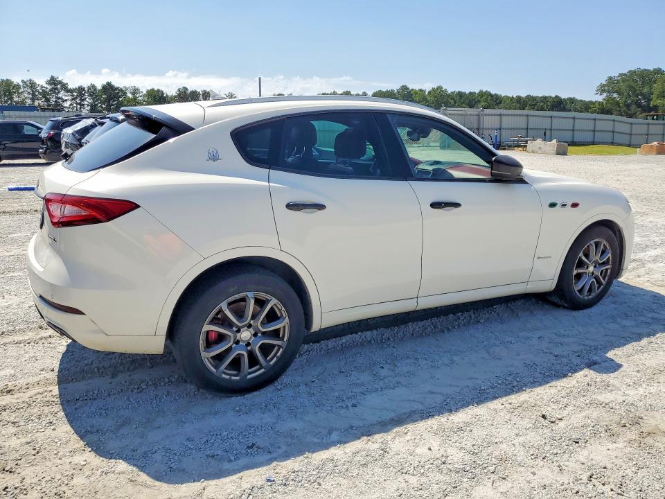 Продажа на аукционе авто 2018 Maserati Levante, vin: ZN661XUL5JX294345, номер лота: 66007516