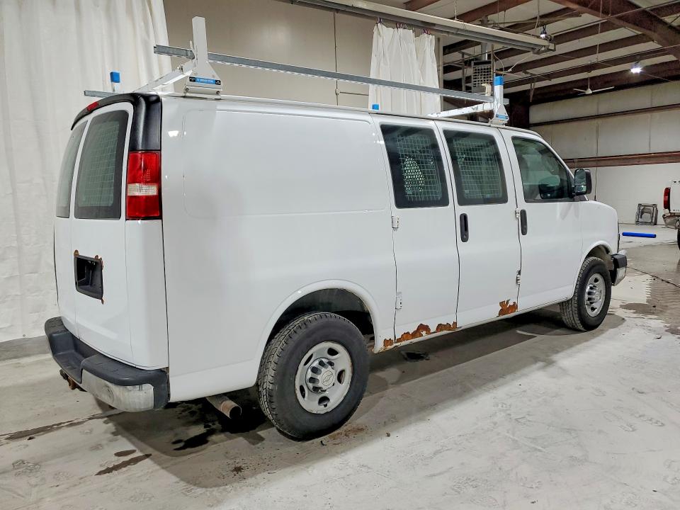 Продаж на аукціоні авто 2016 Chevrolet Express G2500, vin: 1GCWGAFF5G1268876, номер лоту: 65229526
