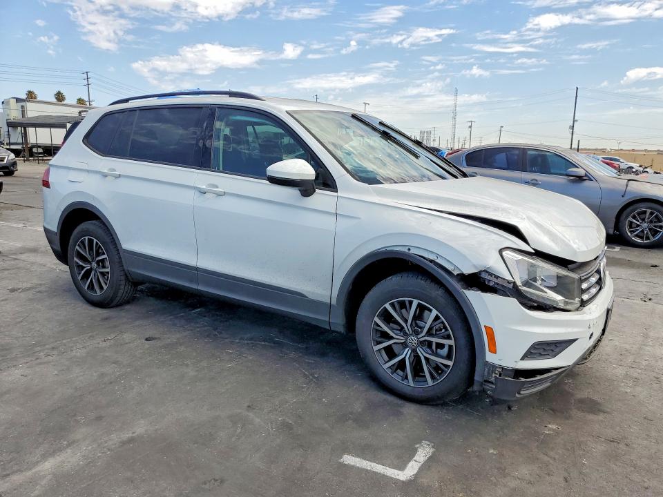 Продаж на аукціоні авто 2021 Volkswagen Tiguan, vin: 3VV0B7AX0MM060203, номер лоту: 65597446