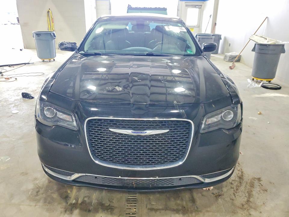 Продаж на аукціоні авто 2018 Chrysler 300, vin: 2C3CCARG8JH269214, номер лоту: 63191886
