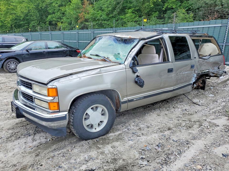 1999 Chevrolet Suburban მანქანა იყიდება აუქციონზე, vin: 3GNEC16R6XG119080, აუქციონის ნომერი: 64061836