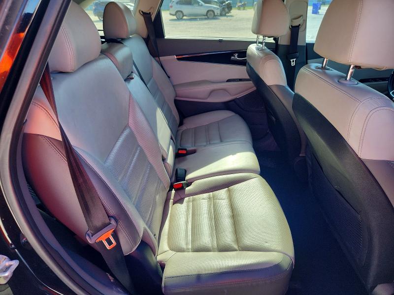 2018 Kia Sorento მანქანა იყიდება აუქციონზე, vin: 5XYPK4A55JG377395, აუქციონის ნომერი: 64660766