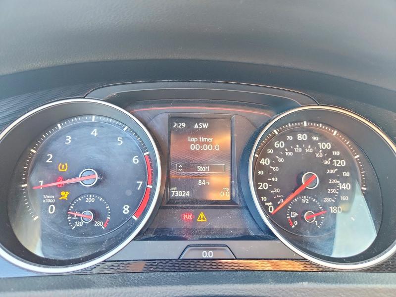 64855746 :رقم المزاد ، 3VW5T7AU8HM051176 vin ، 2017 Volkswagen Gti مزاد بيع