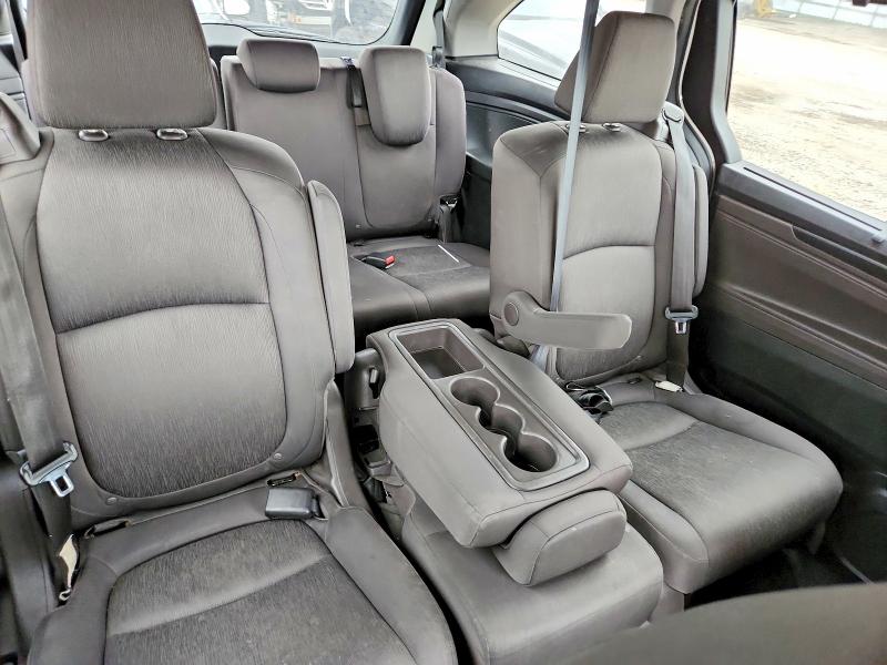 63804456 :رقم المزاد ، 5FNRL6H48LB501829 vin ، 2020 Honda Odyssey مزاد بيع