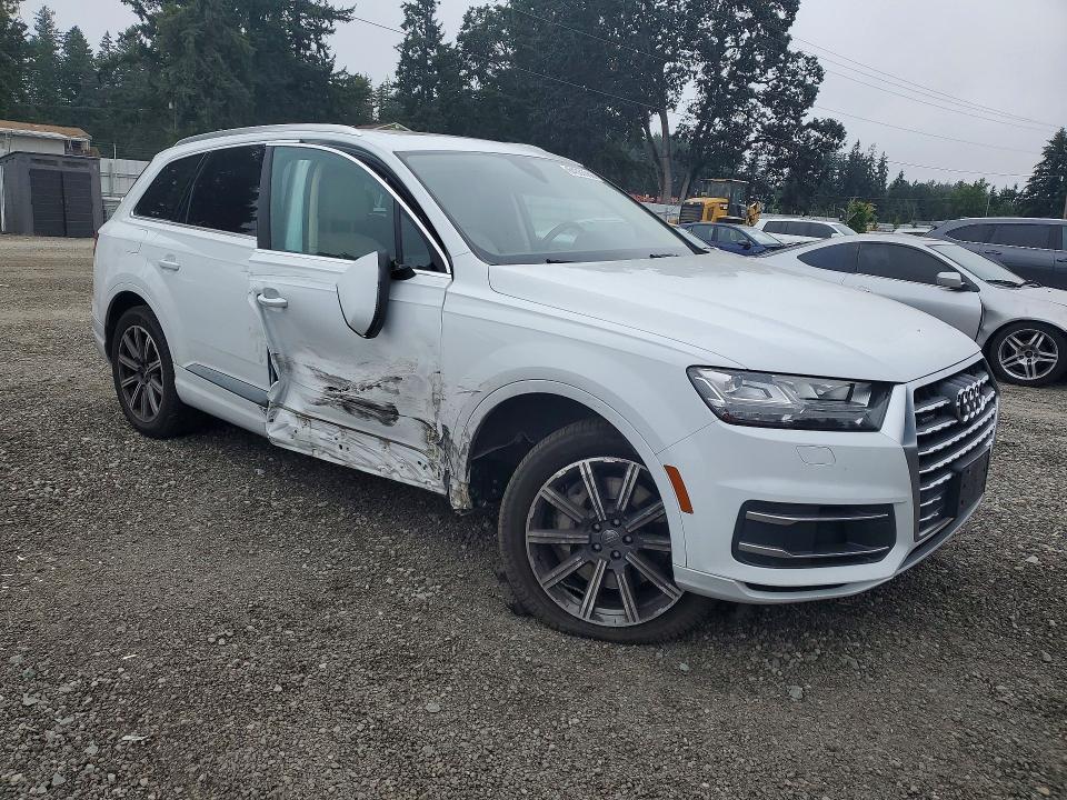 64368666 :رقم المزاد ، WA1LAAF70JD020998 vin ، 2018 Audi Q7 مزاد بيع