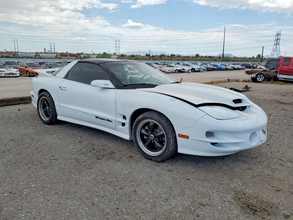 Auction sale of the 2000 Pontiac Firebird, vin: 2G2FV22G8Y2153869, lot number: 63246916