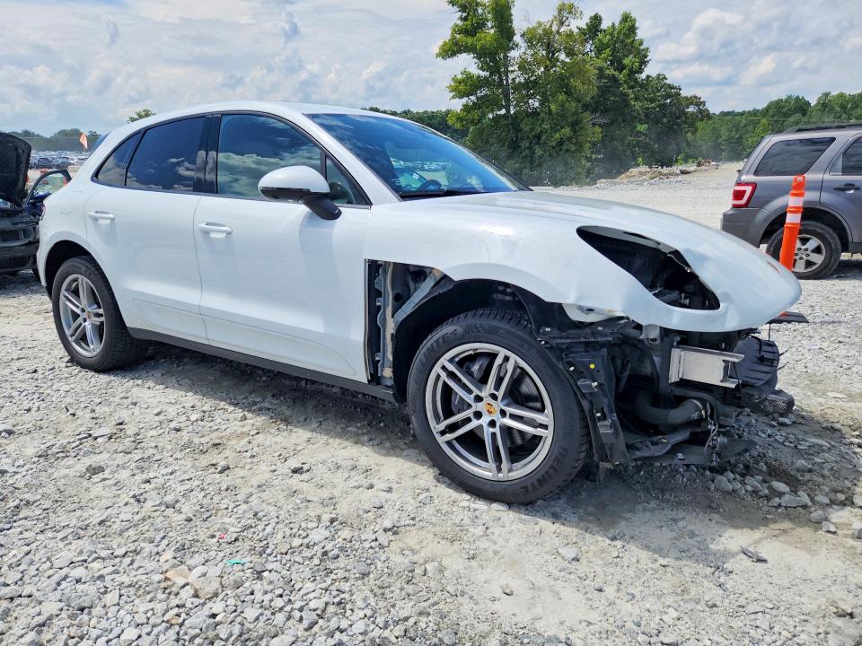 63905646 :رقم المزاد ، WP1AA2A58MLB11972 vin ، 2021 Porsche Macan مزاد بيع