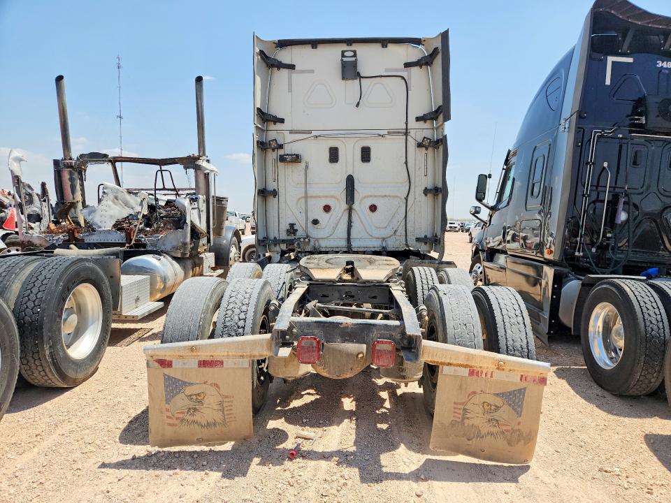 2012 Freightliner Cascadia მანქანა იყიდება აუქციონზე, vin: 1FUJGLBG5CSBV7023, აუქციონის ნომერი: 59097756