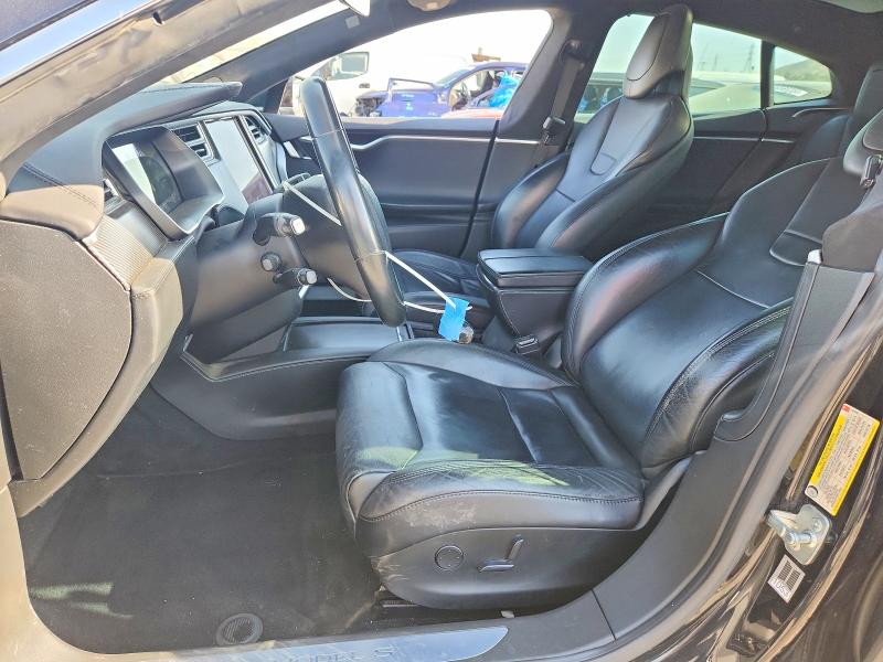 66411996 :رقم المزاد ، 5YJSA1E2XHF199562 vin ، 2017 Tesla Model S مزاد بيع