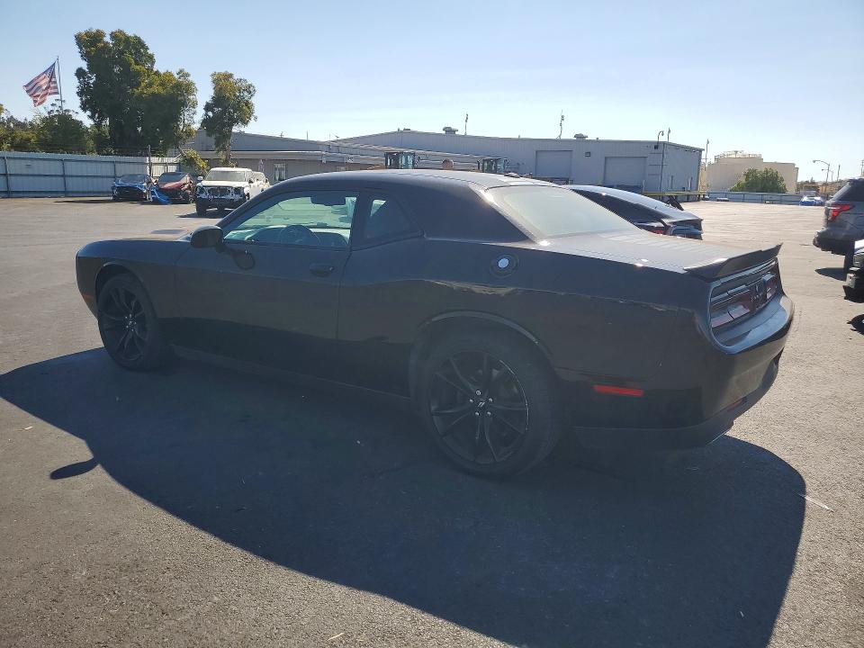 Продаж на аукціоні авто 2017 Dodge Challenger, vin: 2C3CDZAGXHH640679, номер лоту: 64851286