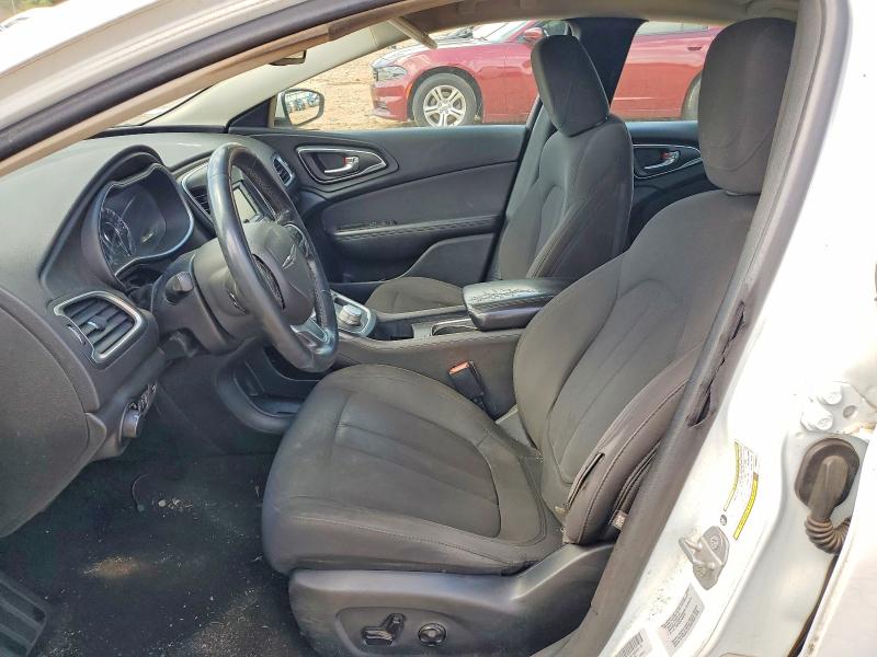 2015 Chrysler 200 მანქანა იყიდება აუქციონზე, vin: 1C3CCCAB7FN603873, აუქციონის ნომერი: 64225286