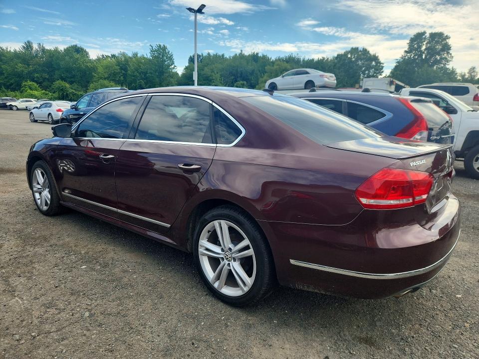 Продажа на аукционе авто 2013 Volkswagen Passat, vin: 1VWCN7A33DC093307, номер лота: 63936966