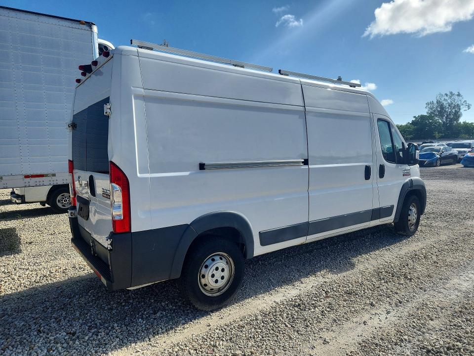 63262926 :رقم المزاد ، 3C6TRVDGXHE525455 vin ، 2017 Ram Promaster 2500 مزاد بيع