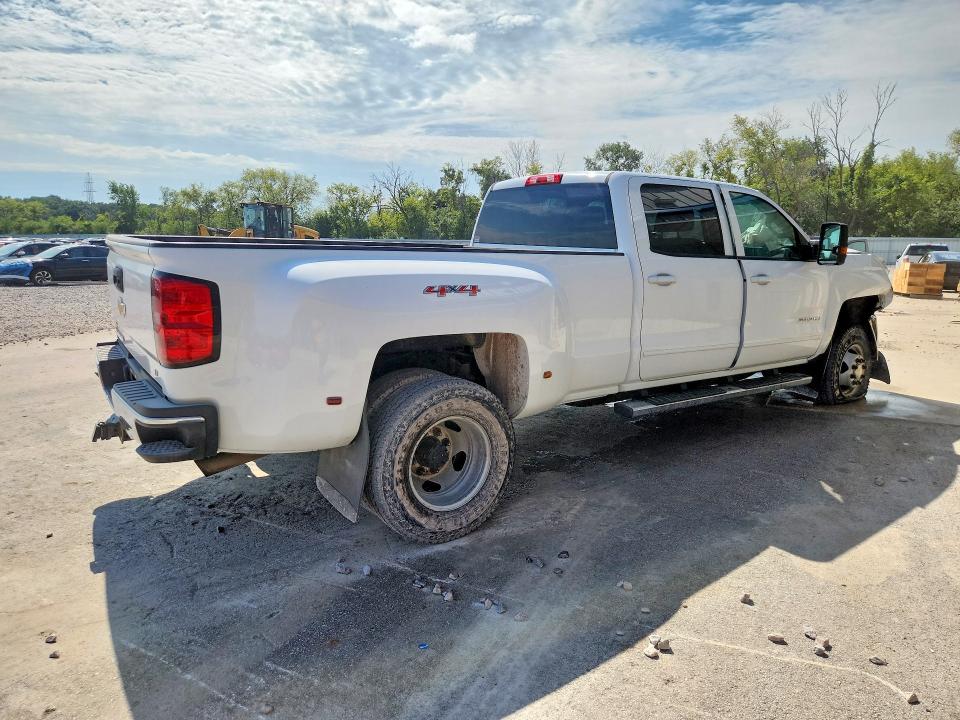 63311576 :رقم المزاد ، 1GC4KZCG3FF504864 vin ، 2015 Chevrolet Silverado مزاد بيع