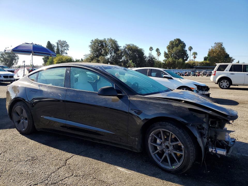 Продажа на аукционе авто 2021 Tesla Model 3, vin: 5YJ3E1EA2MF066045, номер лота: 64672266