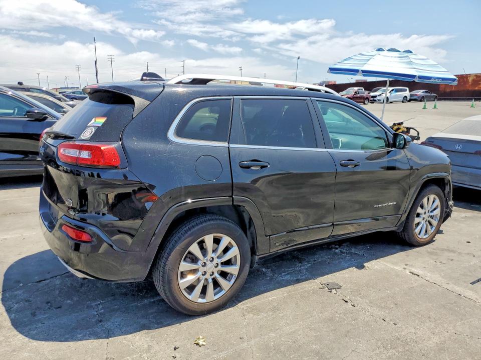 64498186 :رقم المزاد ، 1C4PJMJS1HW637362 vin ، 2017 Jeep Cherokee مزاد بيع
