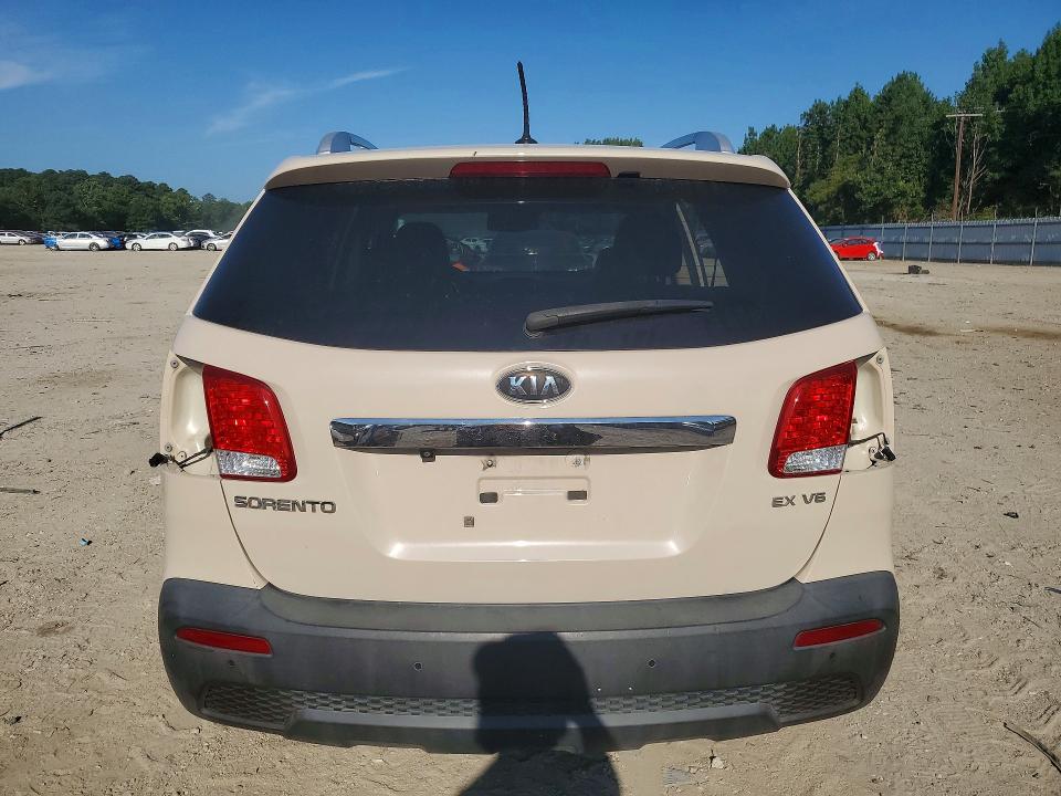 Продажа на аукционе авто 2011 Kia Sorento, vin: 5XYKUDA24BG060879, номер лота: 63875146