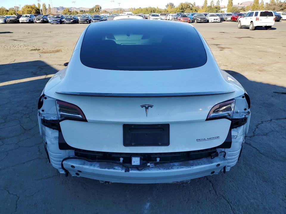 Продажа на аукционе авто 2023 Tesla Model 3, vin: 5YJ3E1EC1PF476261, номер лота: 66509366