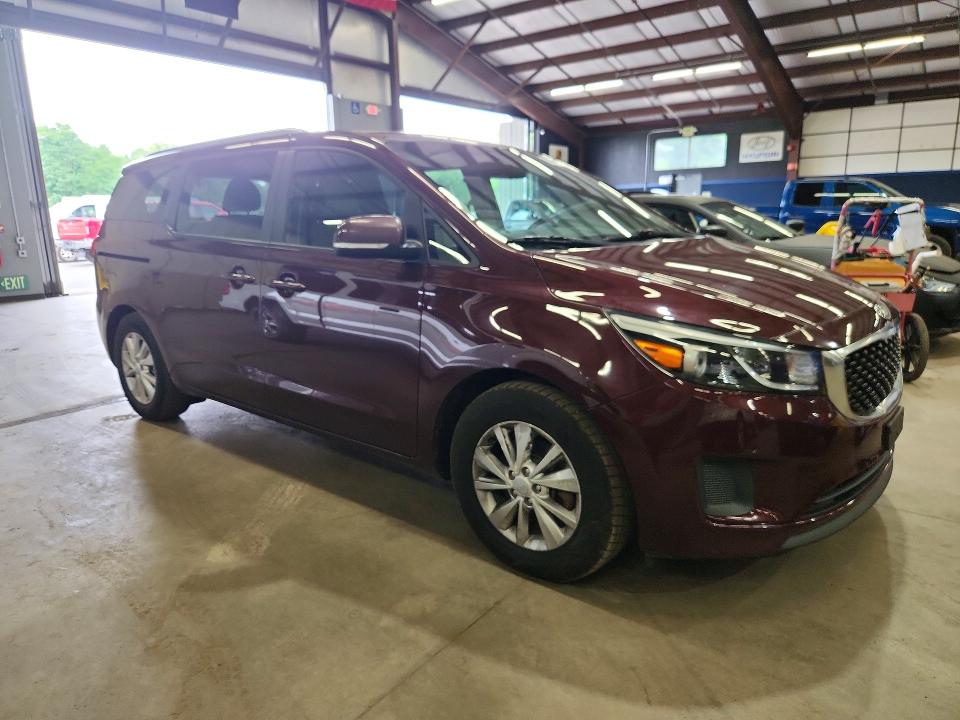 Продажа на аукционе авто 2017 Kia Sedona, vin: KNDMB5C19H6333335, номер лота: 67064746