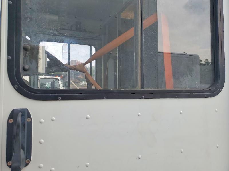 Продаж на аукціоні авто 2004 Frht - Freightliner Chassis, vin: 4UZAANCP64CL85264, номер лоту: 64289556
