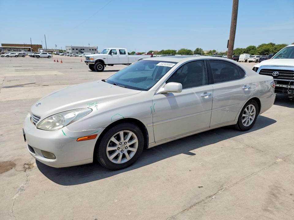 64245696 :رقم المزاد ، JTHBF30G625017024 vin ، 2002 Lexus Es مزاد بيع