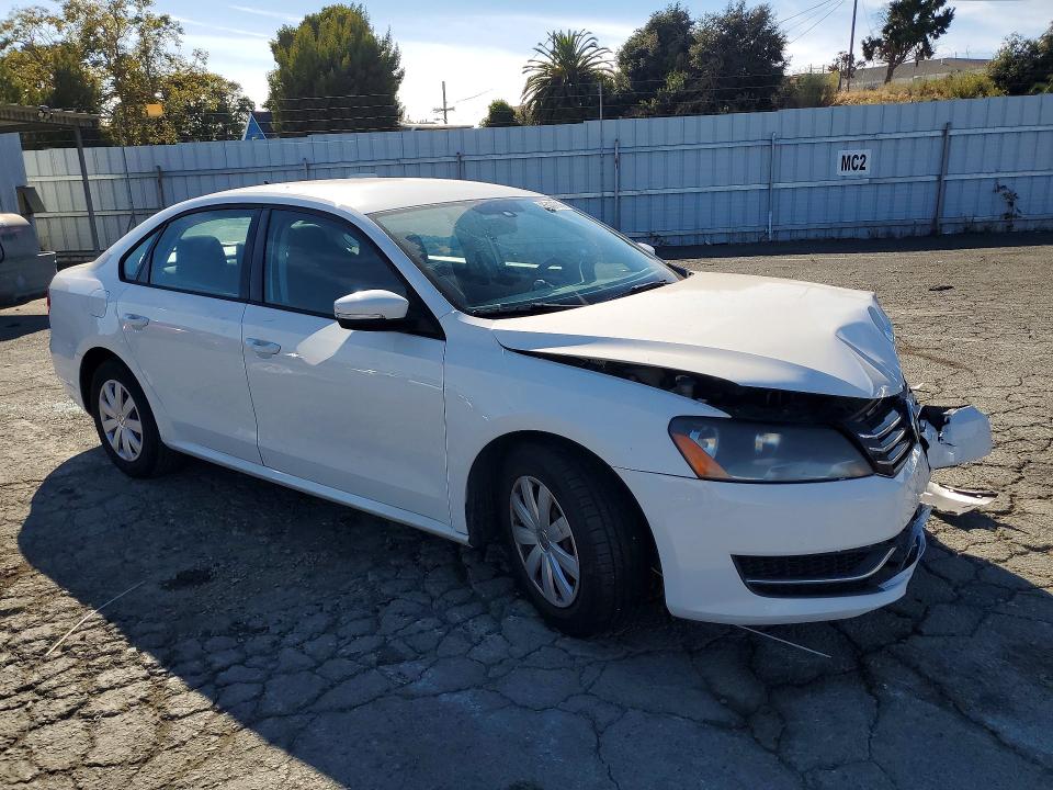65407736 :رقم المزاد ، 1VWAP7A36DC124230 vin ، 2013 Volkswagen Passat مزاد بيع