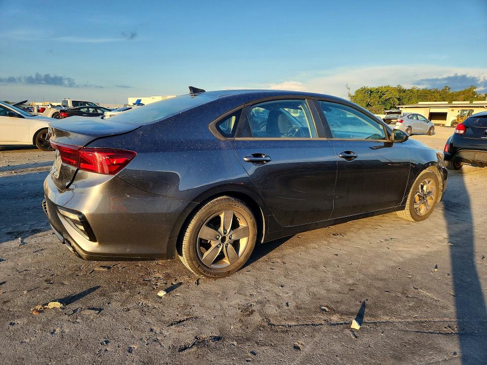 Продажа на аукционе авто 2019 Kia Forte, vin: 3KPF24AD2KE085611, номер лота: 66439626