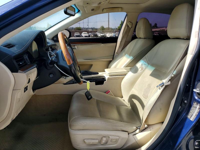 64047276 :رقم المزاد ، JTHBW1GG2D2028939 vin ، 2013 Lexus Es مزاد بيع